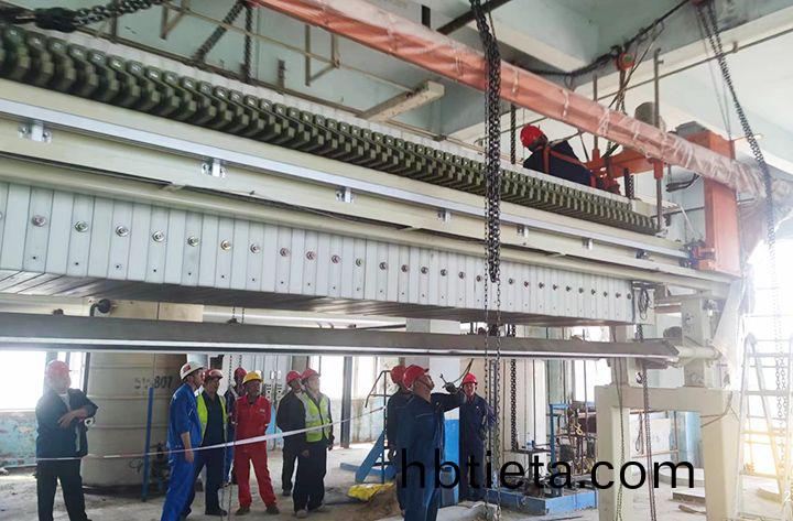 吉林(lin)石(shi)化闆框壓(ya)濾機(ji)